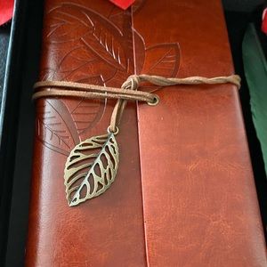 Feather Pen Set  black ink with leather bound note book